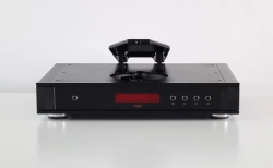 REGA SATURN MK3 CD PLAYER (ПУЛЬТ, ВСТРОЕННЫЙ ЦАП) BLACK