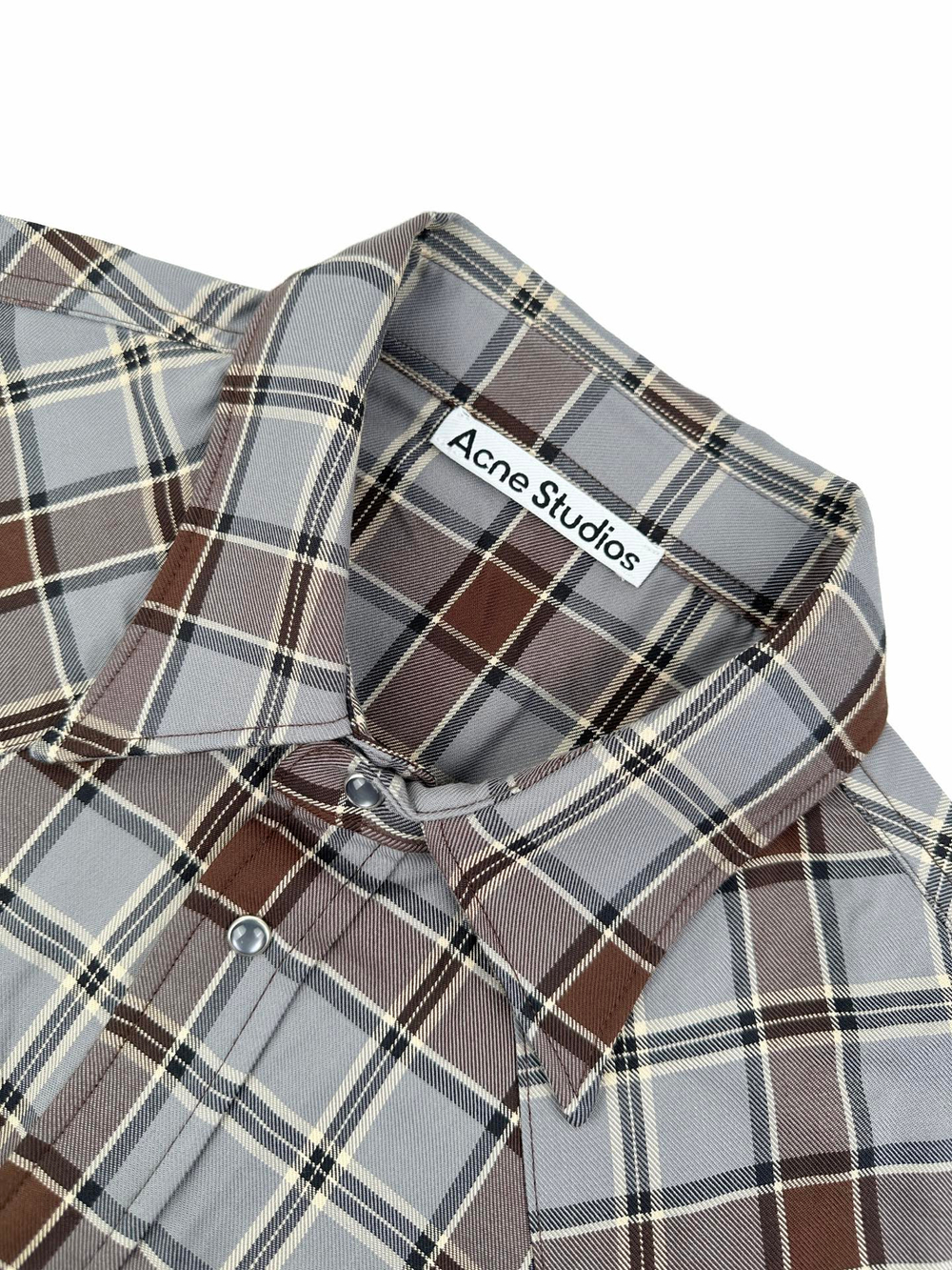 Женская клетчатая рубашка Acne Studios с вышивкой — серо-коричневая — фото 3