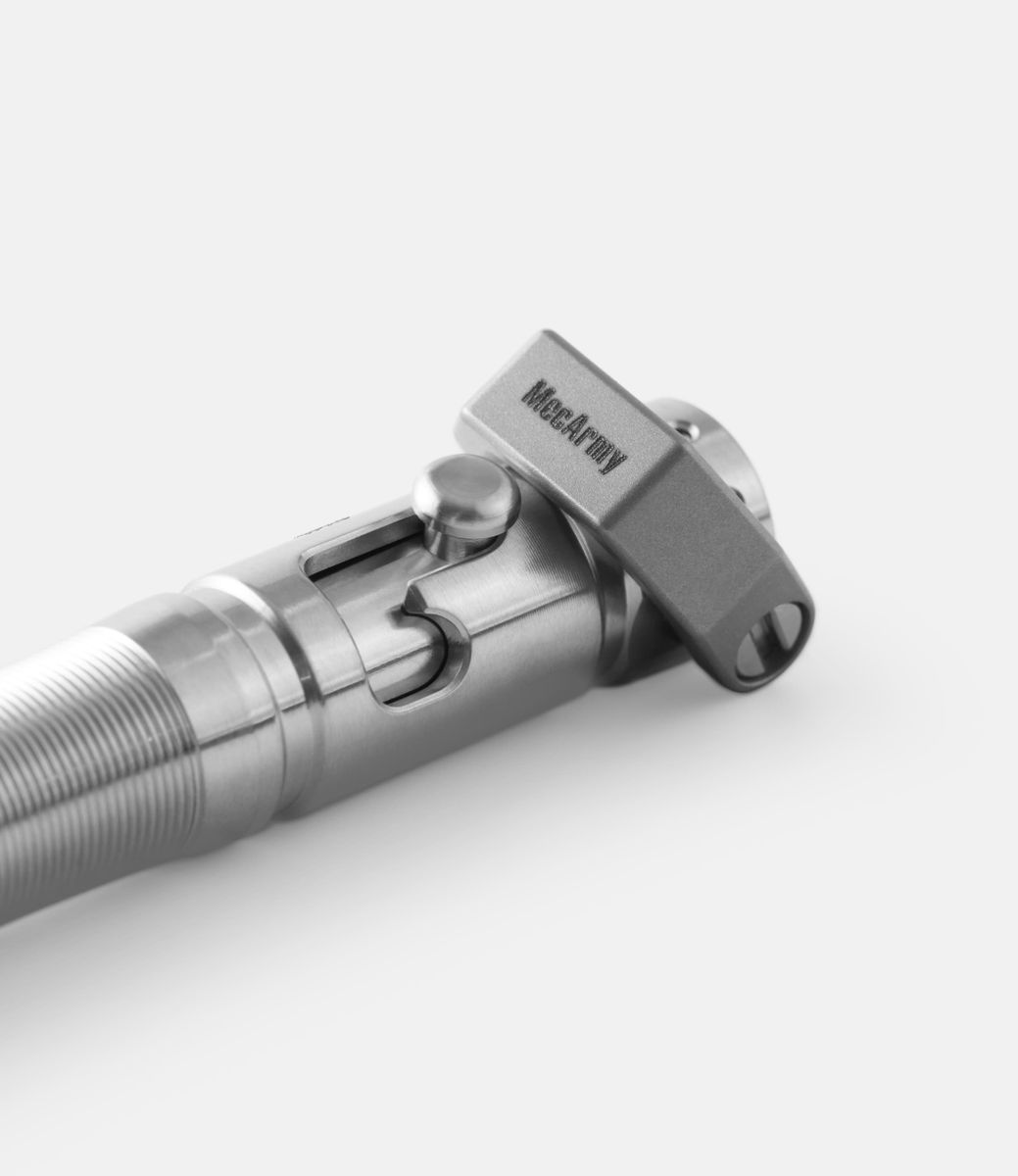 MecArmy TPX8 Ti — тактическая ручка из титана