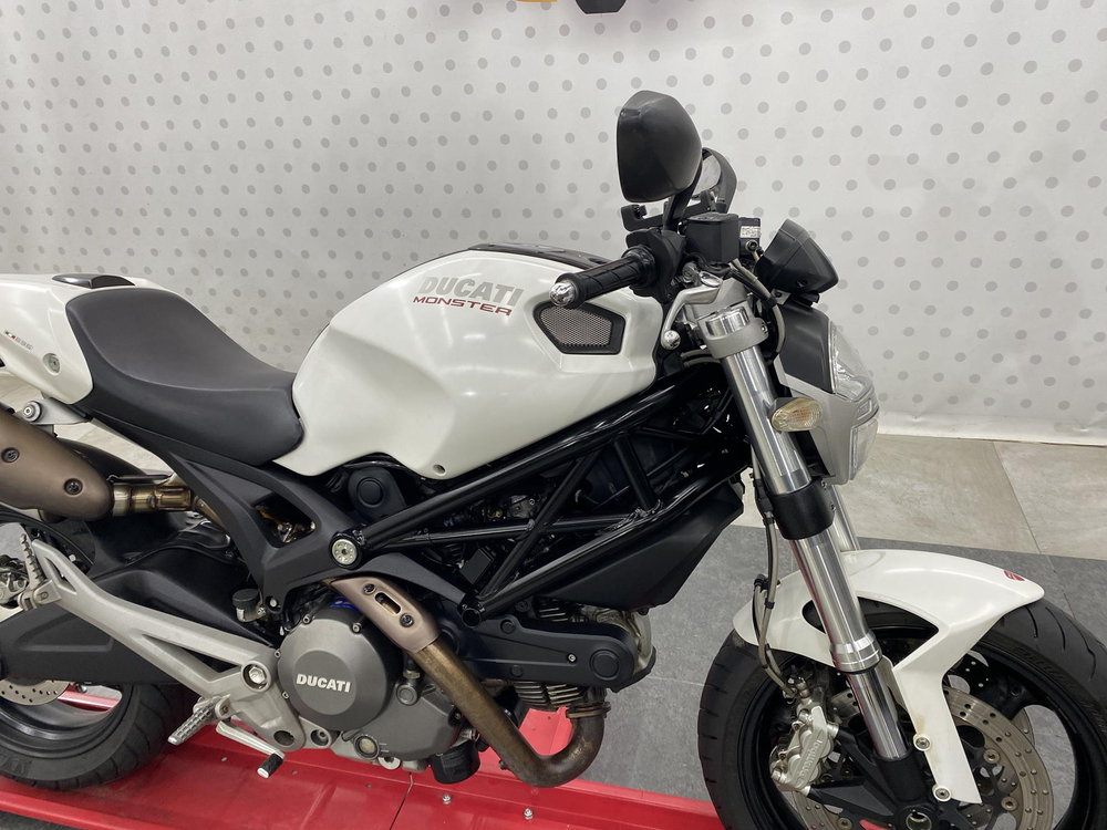 Ducati Monster 696 Plus 2013