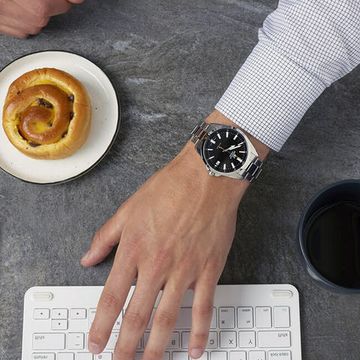 Наручные часы Casio Edifice EFV-100D-1AVUEF
