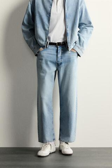 ZARA ЛЕГКИЕ УКОРОЧЕННЫЕ ДЖИНСЫ REGULAR FIT, ГОЛУБОЙ