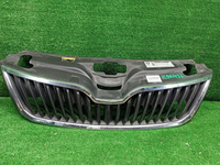 Решетка радиатора Skoda Rapid 1 (2012-2020)