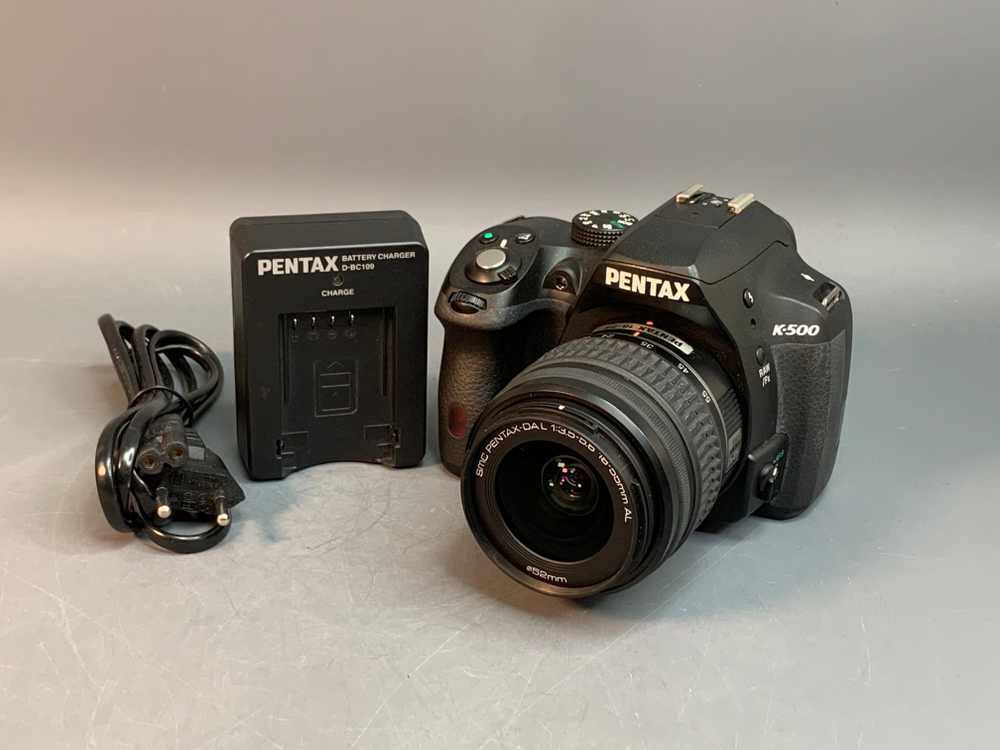Pentax K-500 Kit 18-55mm 10.975 кадров