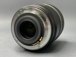Canon EF-S 17-85mm 4-5.6 IS USM внутри пыль