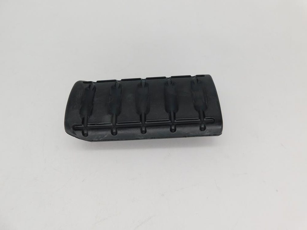 накладка на подножку Honda X4 GL1800 ST1100 ST1300 50661-MT3-000