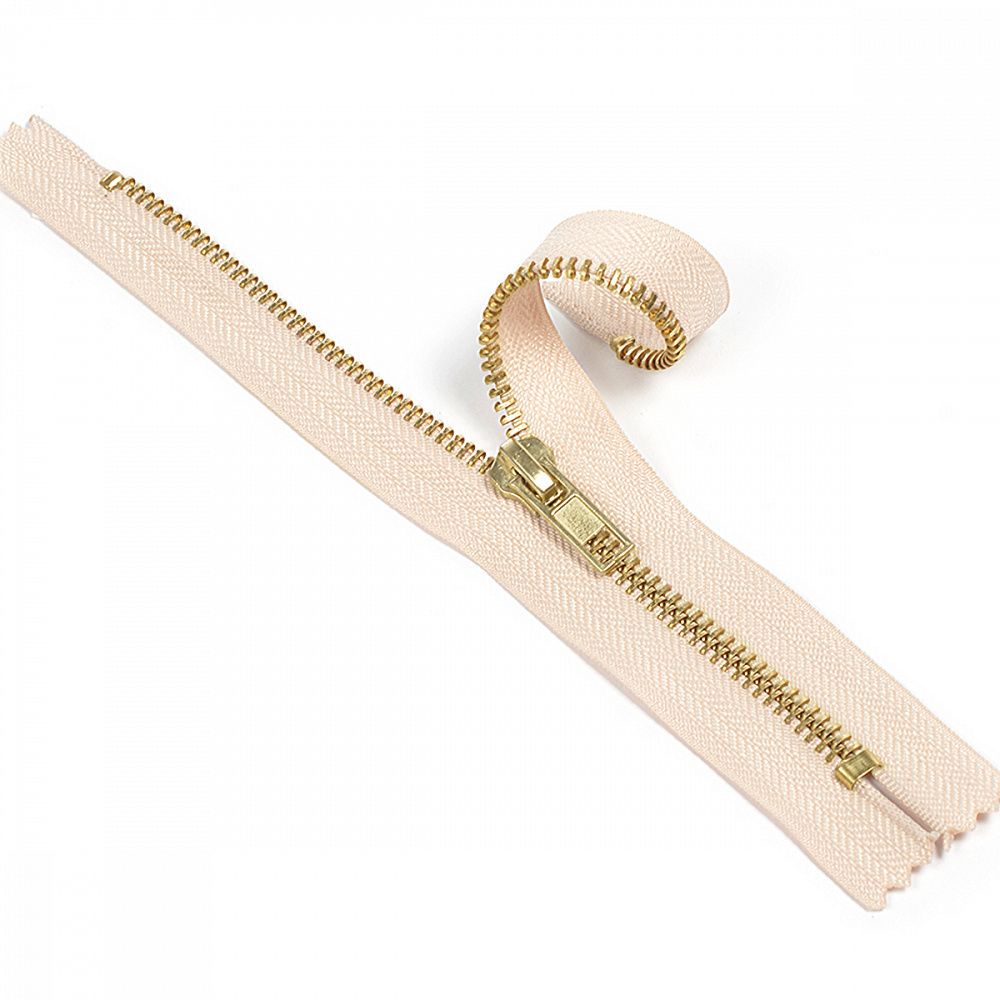 Молния металл джинсовая Т5 (5 мм) 1 зам., н/раз., золото, 18 см, цв.F291 бежевый уп.10 шт
