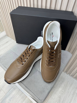 Кроссовки Kiton