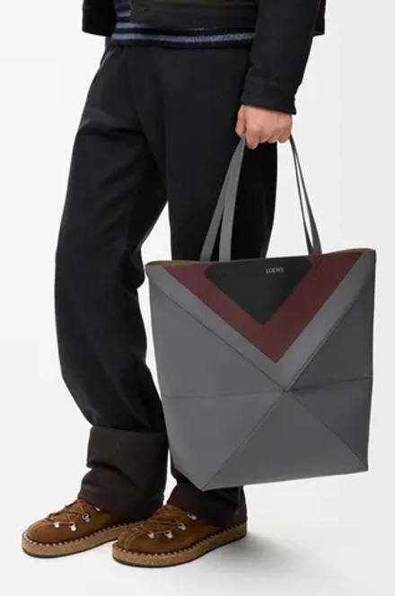 Loewe Сумка-тоут XL Puzzle Fold из телячьей кожи наппа, темно-серый