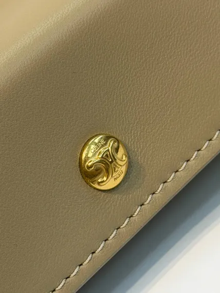 Сумка CELINE TRIO FLAP IN SMOOTH LAMBSKIN
