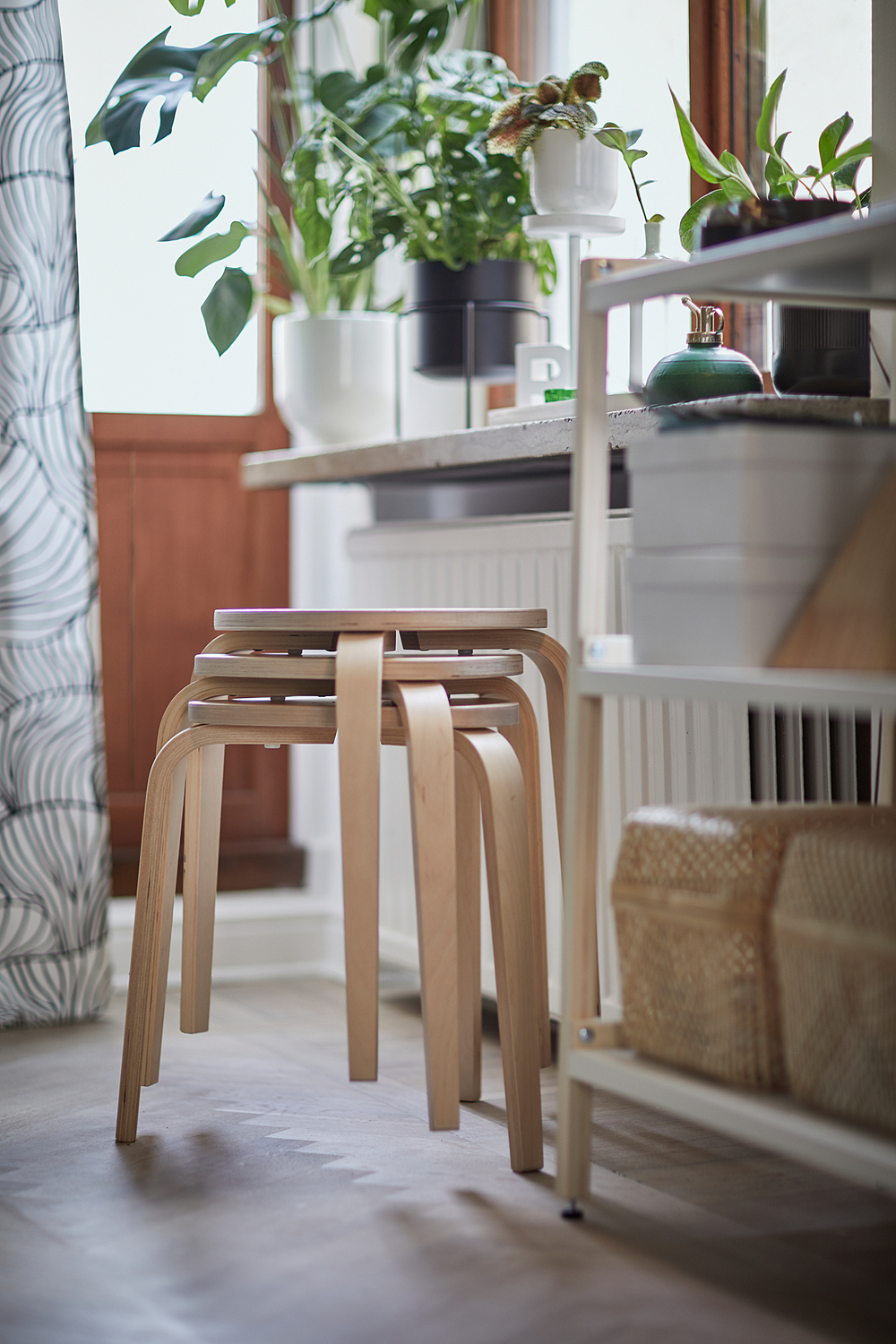 IKEA KYRRE  (ИКЕА КИРРЕ)  -  Табурет - берёза