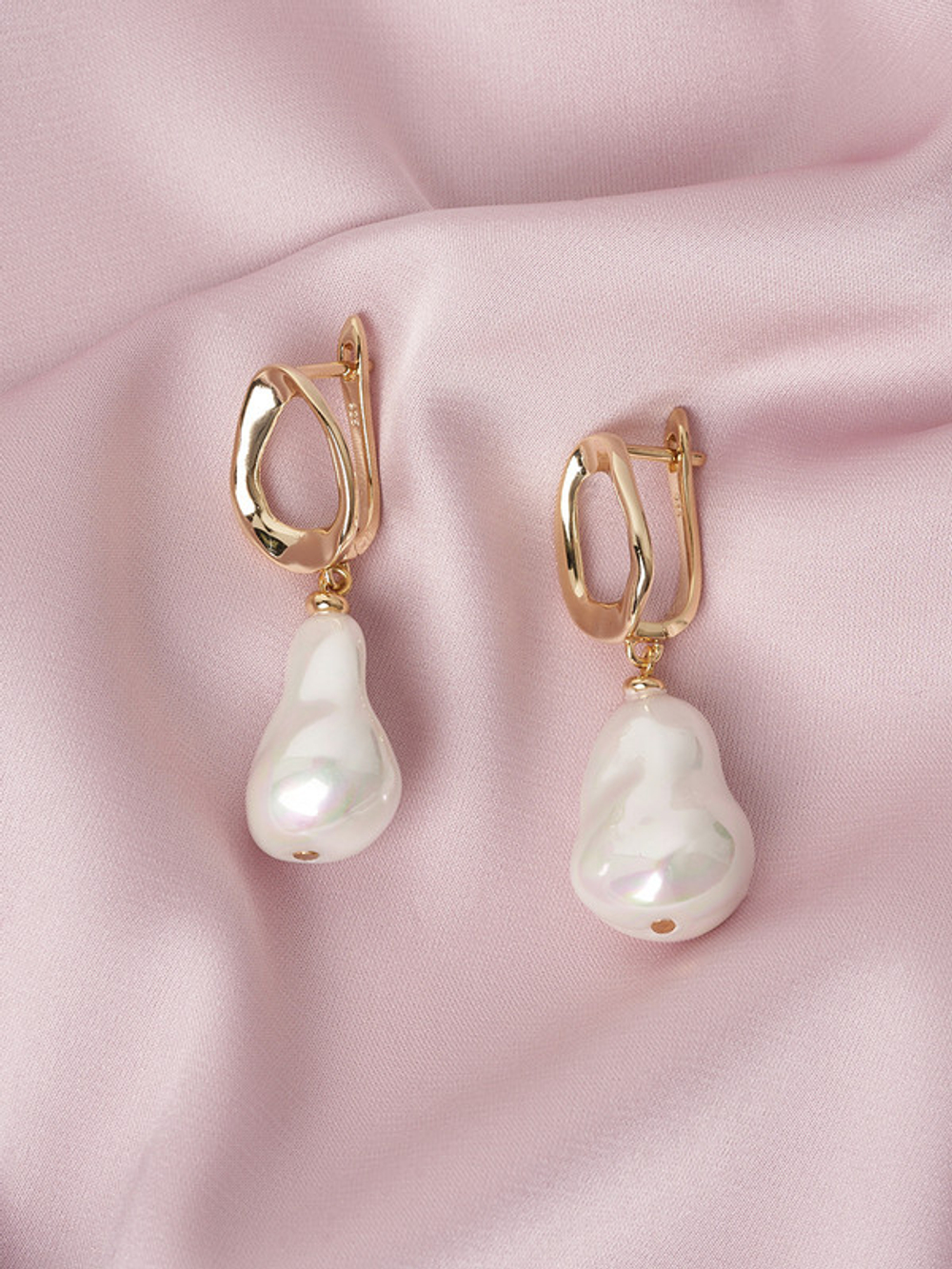 20151609 Серьги Selena Pearls