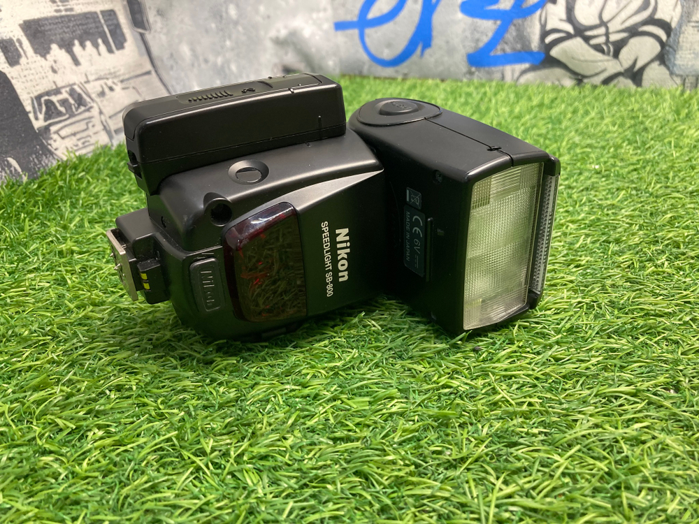 Nikon Speedlight SB-800