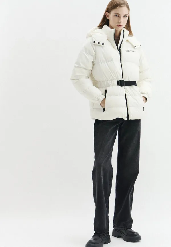 Куртка утепленная женская KARL LAGERFELD JEANS