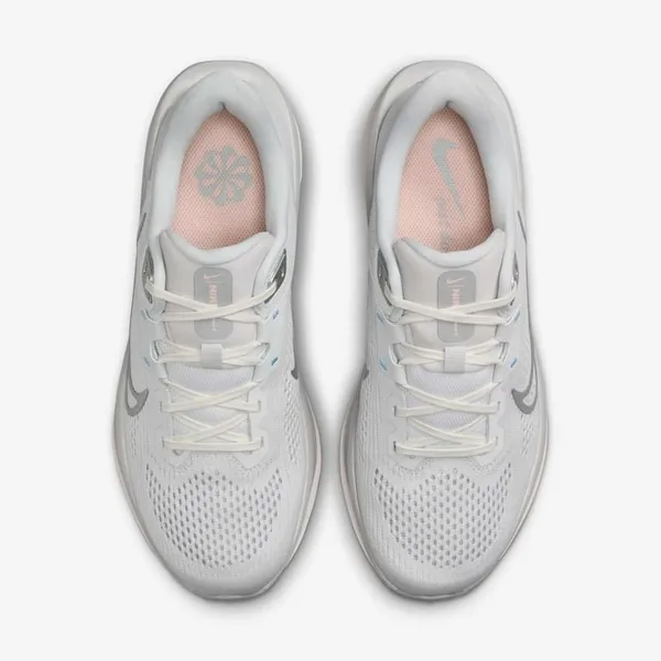 Кроссовки женские NIKE WMNS NIKE QUEST 6