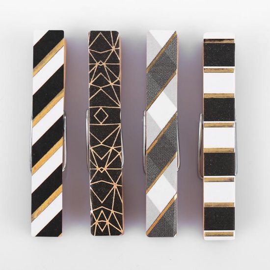 Прищепки  с тиснением Black patterns, 11 × 7 см