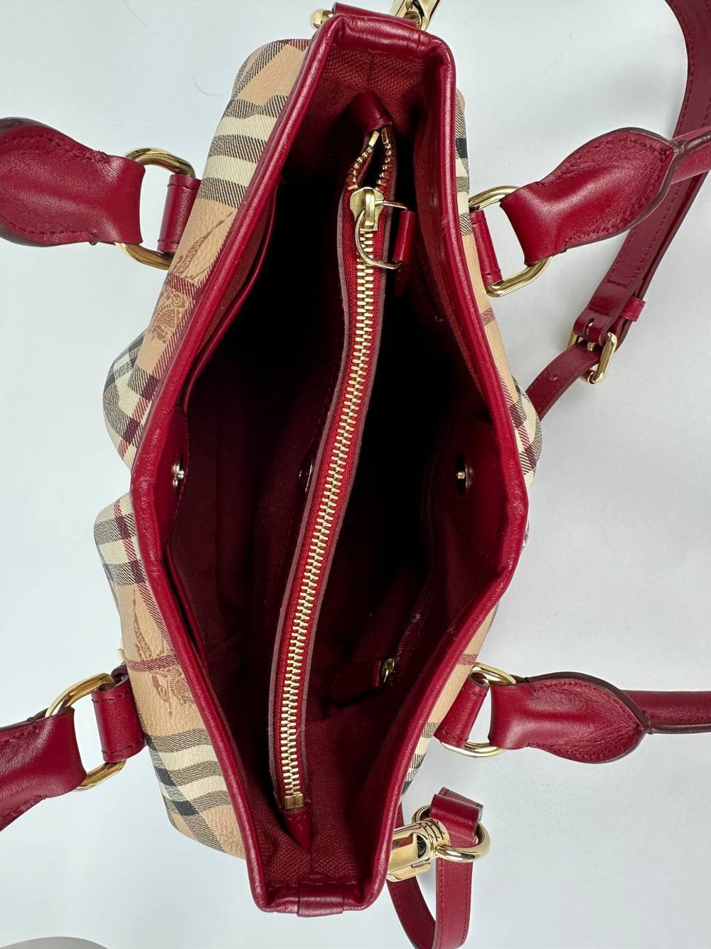 Сумка Burberry