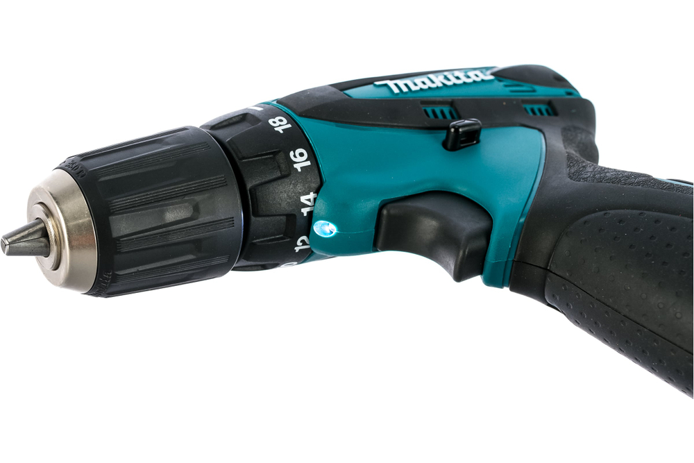 Аккумуляторная дрель-шуруповерт Makita DF330DWE