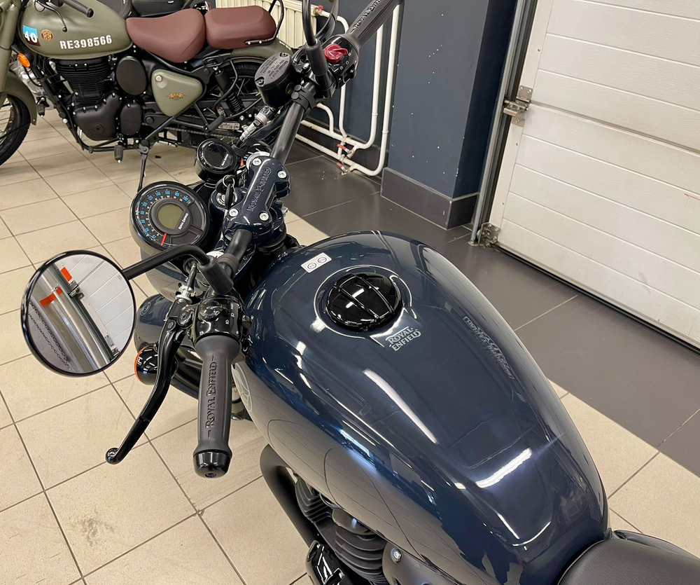 Royal Enfield 650 Shotgun (Sheet Metal Gray)