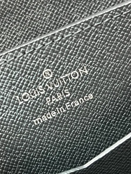 Портмоне Louis Vuitton Zippy XL Monogram Maсassar