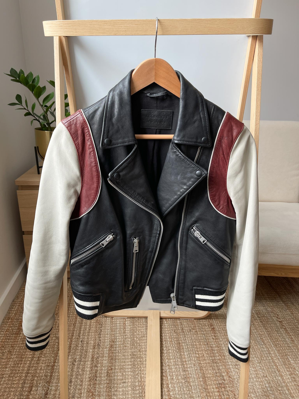 Кожаная куртка Allsaints
