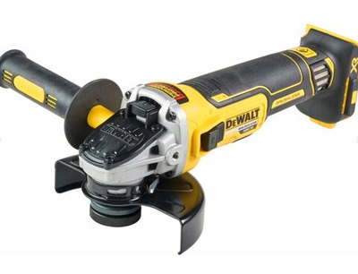 Аккумуляторная угловая шлифмашина Dewalt DCG405P3, 18 В, 125 мм, 9000 об/мин, с 3 АКБ 5 Ач и ЗУ, в кейсе TSTAK DCG405P3-QW