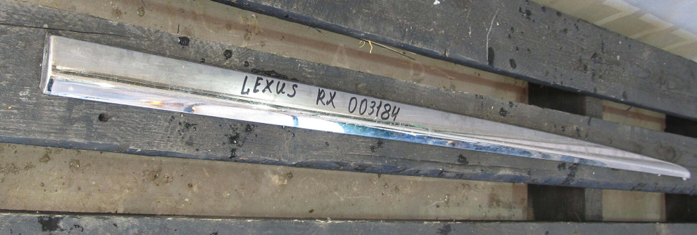 Накладка двери Lexus RX 3 08-15 Б/У Оригинал 10910640L0
