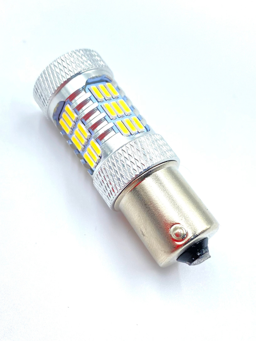 Лампа светодиодная Биполярная 1156 LED Линза Большой цоколь 45 SMD Линза 1 контакт Свет белый 9/32V Аналог P21W