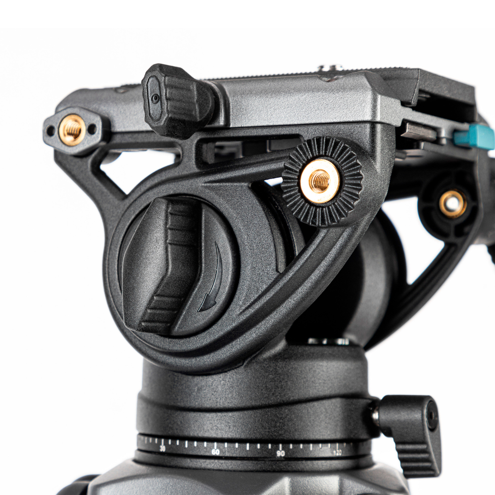 Штатив Fotopro DV-3A Pro с видеоголовой, до 8 кг