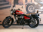 Royal Enfield 350 Meteor (Super Nova Red)