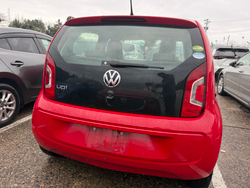 Volkswagen up!, 2013