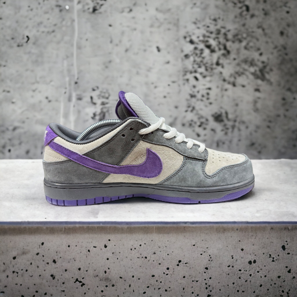 Nike SB Dunk Low • Purple