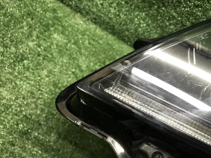 Фара левая Genesis G80 (2016-2020) LED