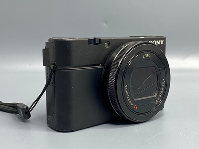 Sony RX100 IV кольцо туго ходит