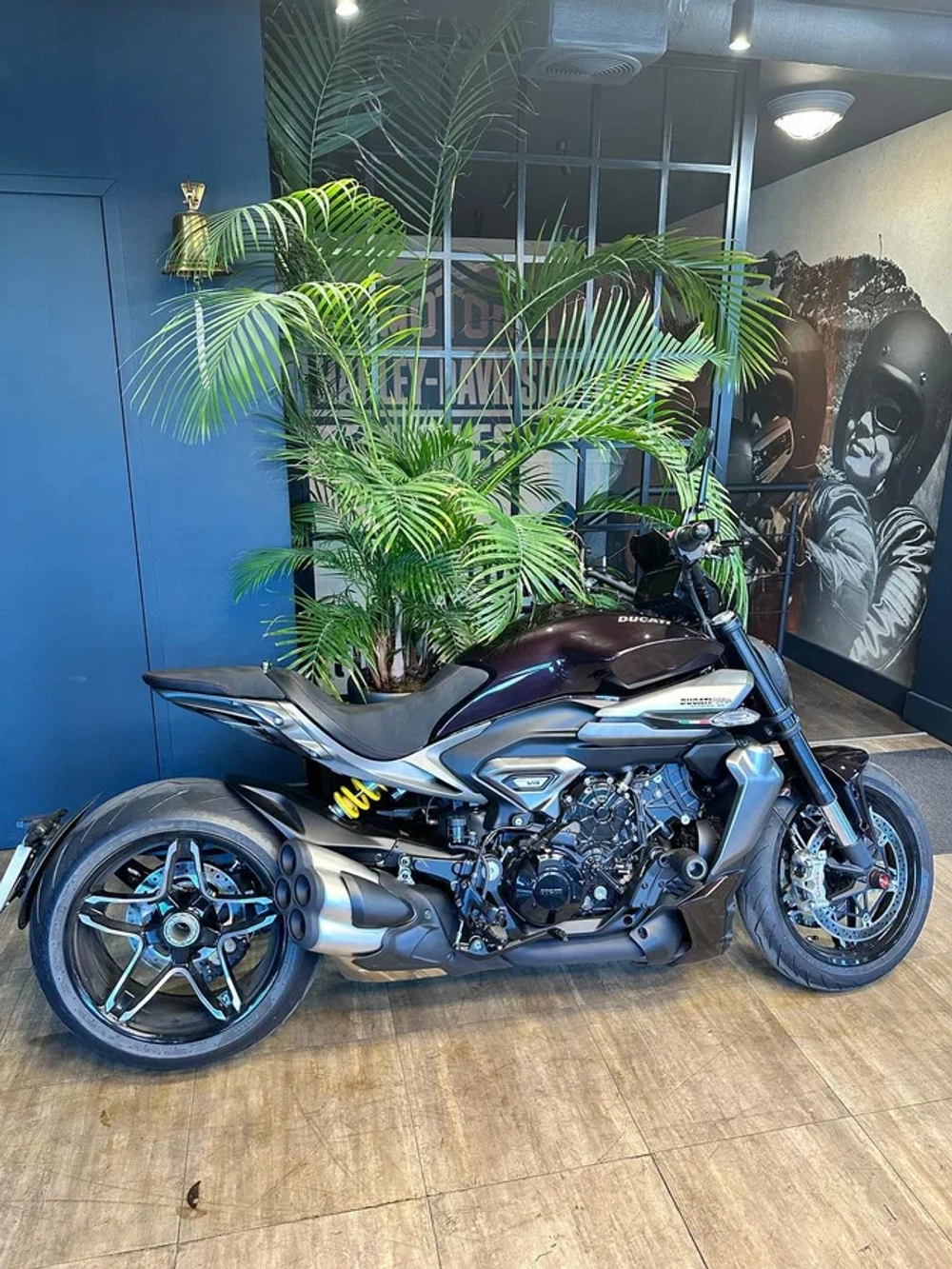 Ducati XDiavel, 2025 баклажан 757 км