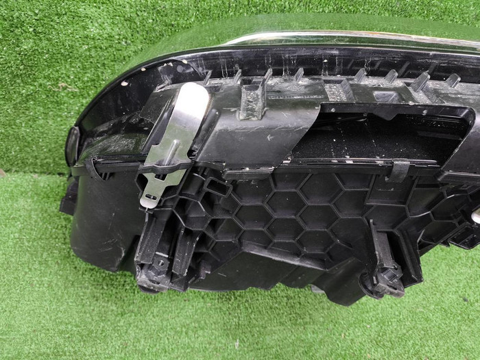 Фара правая BMW X3 G01 (2021-н.в.) LED