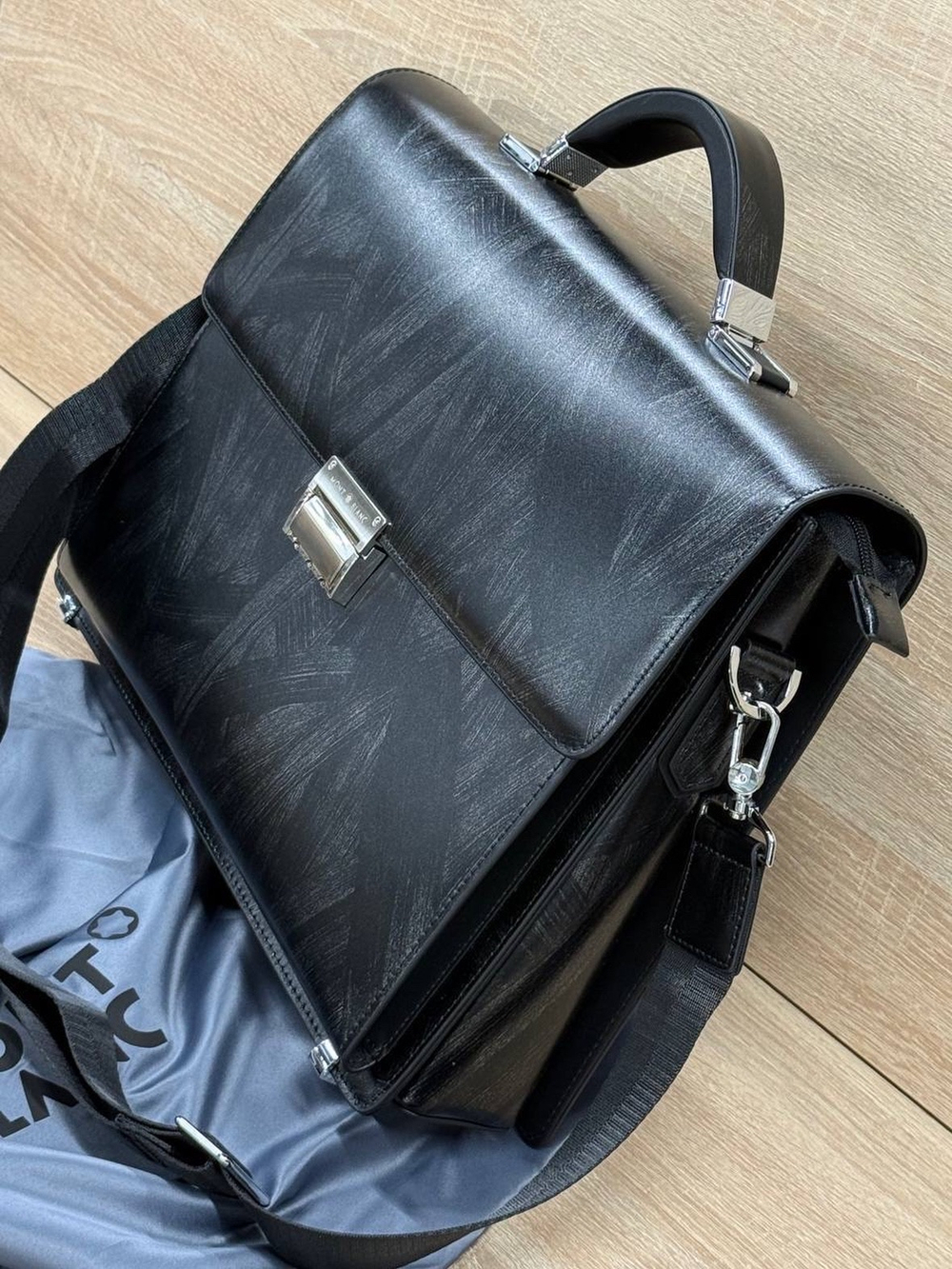 Портфель Montblanc