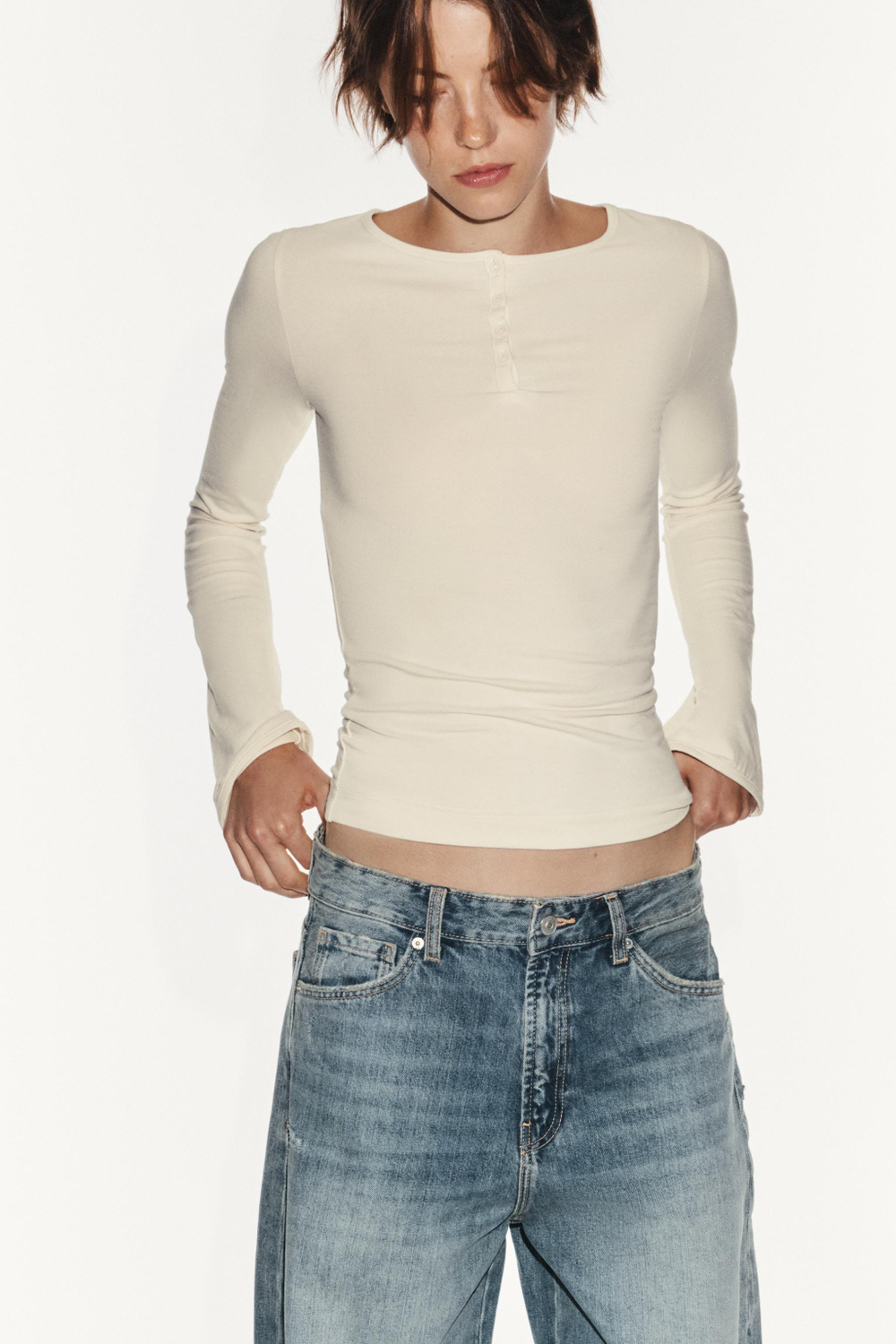 ДЖИНСЫ TRF BAGGY FOLDED СО СРЕДНЕЙ ПОСАДКОЙ — ZARA