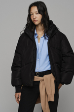 СТЕГАНЫЙ АНОРАК С КАПЮШОНОМ WATER REPELLENT WINDPROOF — ZARA