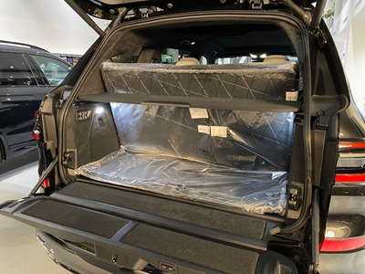 Коврик багажника BMW iX, X5 G05, X7 G07 (с изгибом) 51475A20D64 (51475A8D4C4)