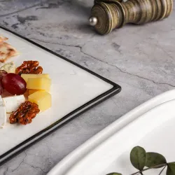 Блюдо квадратное 25*25 см h1,5 см Relief белое с черным бортом фарфор P.L. Proff Cuisine [3]