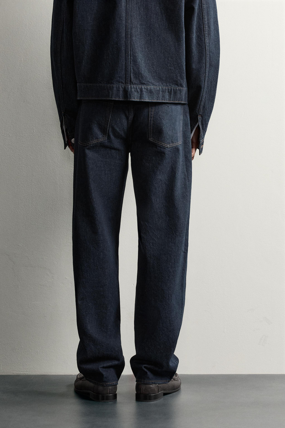 ДЖИНСЫ STRAIGHT FIT С НИЗКОЙ ПОСАДКОЙ — ZARA