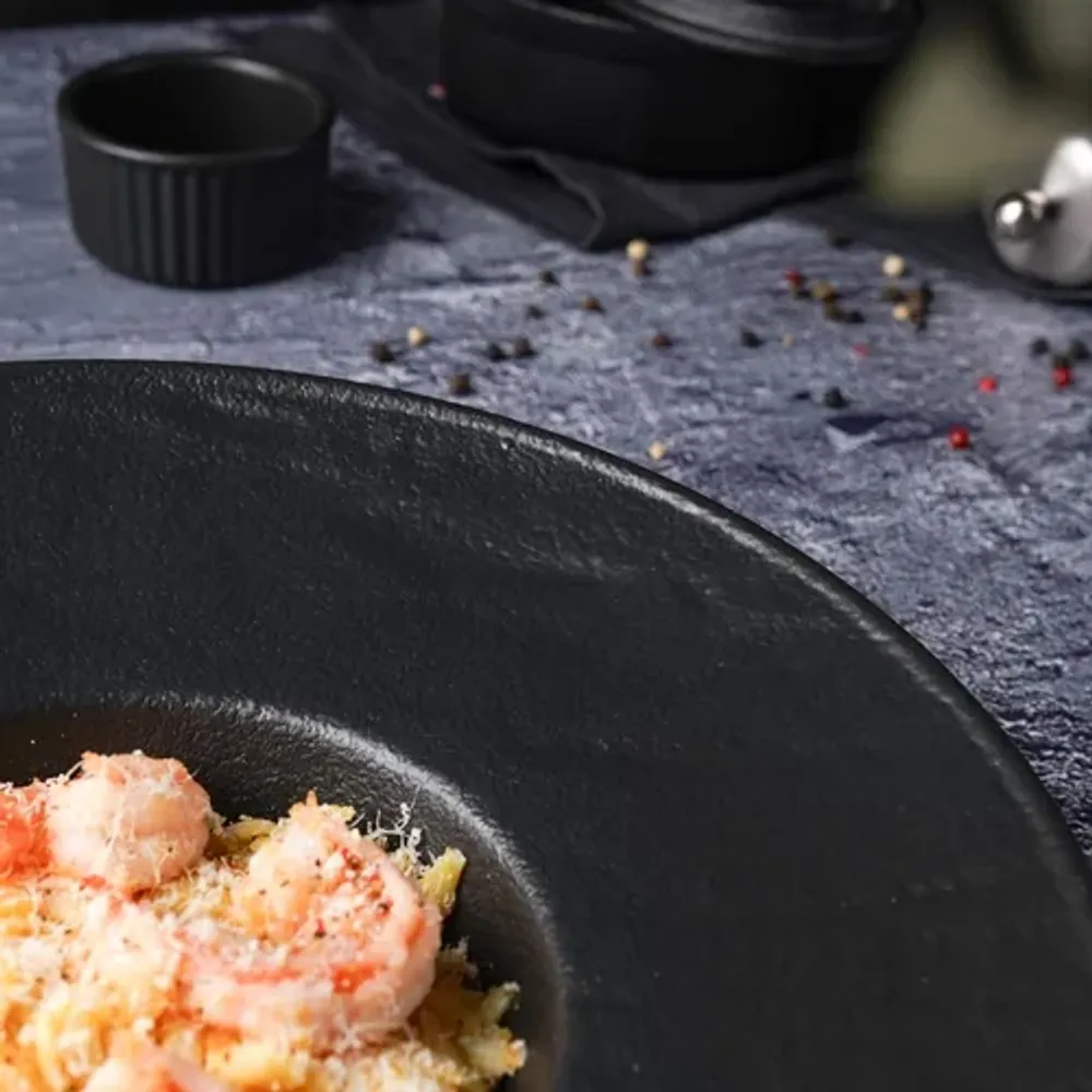 Тарелка глубокая 240 мл d 27 см h5,5 см для пасты/салата Black Raw Stellar P.L. Proff Cuisine [1]