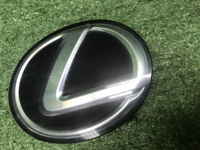 Эмблема решетки радиатора Lexus RX 3 AL10 (08-12)