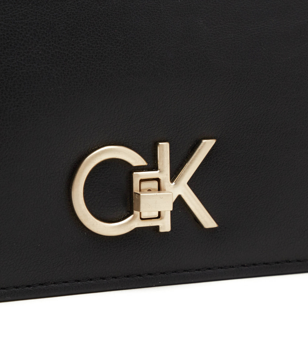 Сумка-мессенджер RE-LOCK DOUBLE GUSETT XBODY Calvin Klein - черный(K60K611531)
