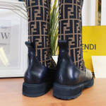 Кожаные сапоги Fendi
