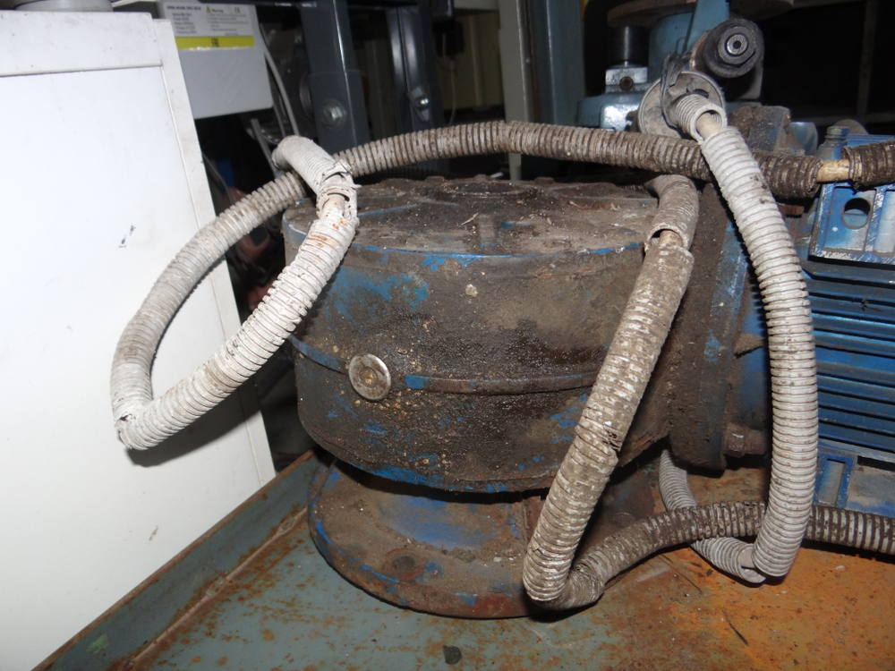 Электродвигатель АИР 100L 4У3 в комплекте с мотор-редуктором RMI 110 FL