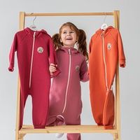 Комбинезон с клапаном и капюшоном "Манго" утепленный
