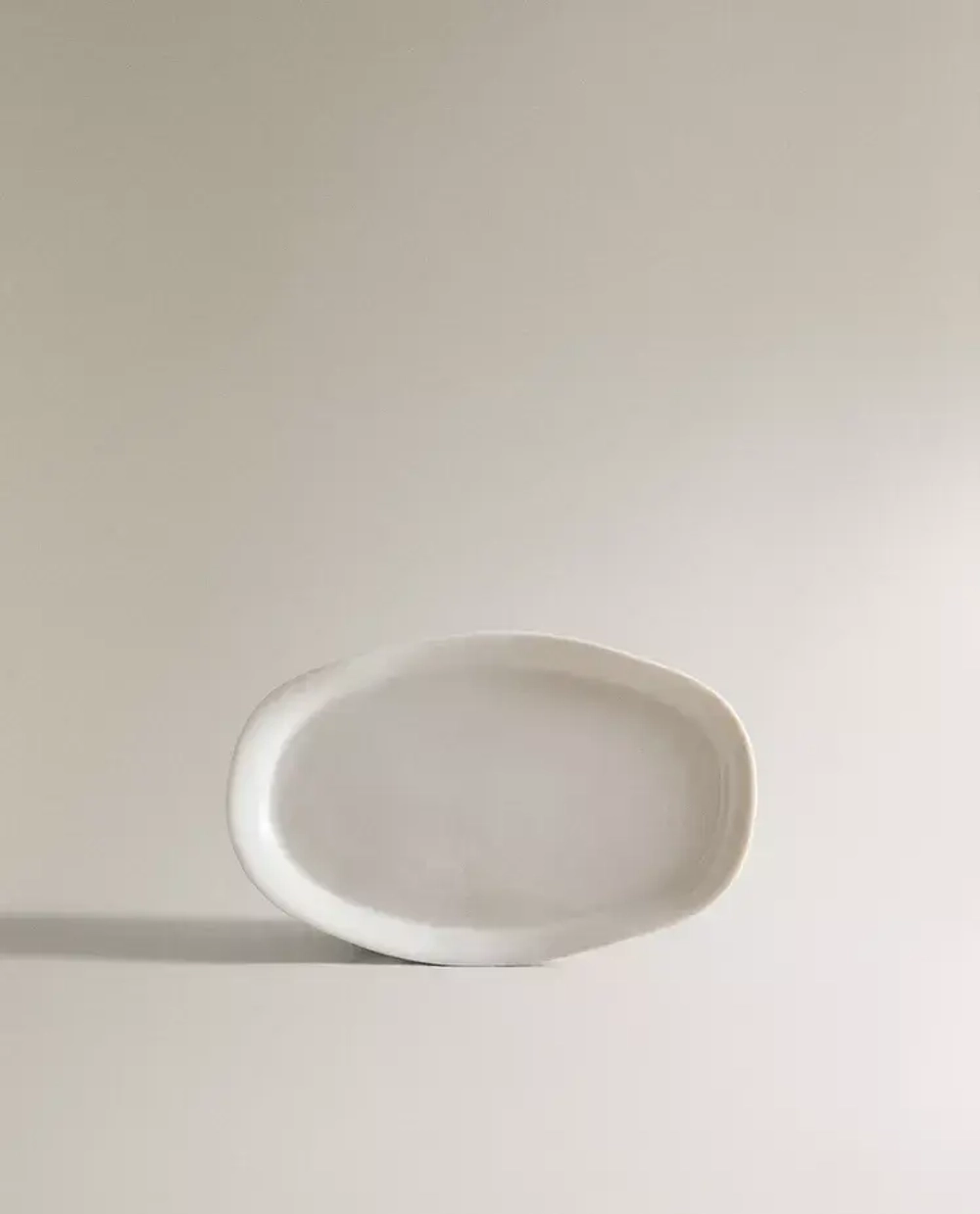 ZARA HOME МЫЛЬНИЦА С РЕЛЬЕФНЫМ УЗОРОМ, БЕЛЫЙ