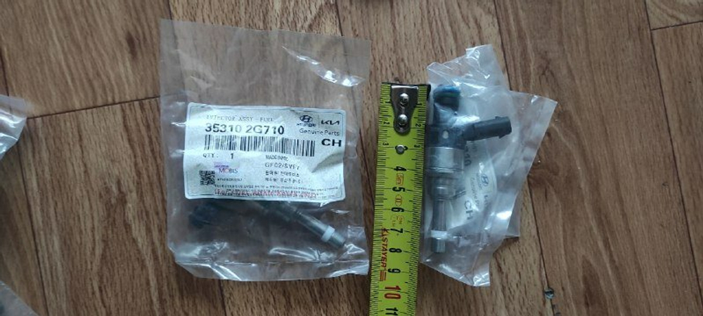 Форсунка топливная 35310-2G710, для Hyundai/Kia, оригинал 1 шт